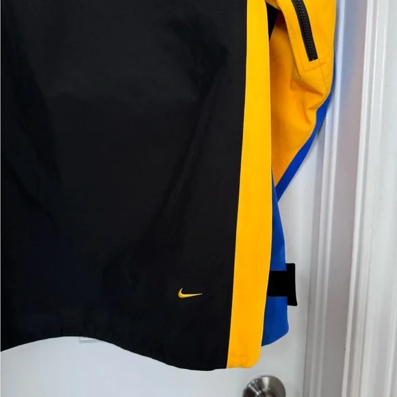 Nike ACG Misery Ridge Jacket - Picture 5 of 9